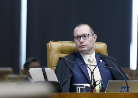 Dallagnol divulga sigilo fiscal de Zanin, que pede responsabilização