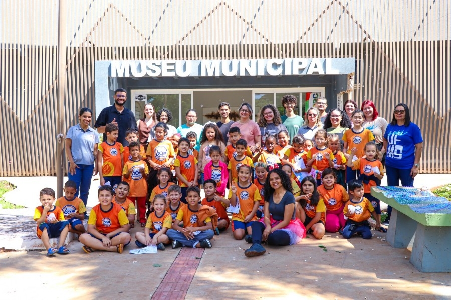 FUNAC transforma culturas indígenas em experiências de aprendizagem para crianças