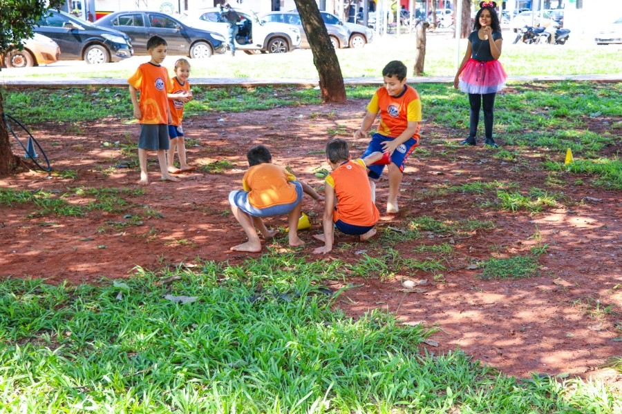 FUNAC transforma culturas indígenas em experiências de aprendizagem para crianças