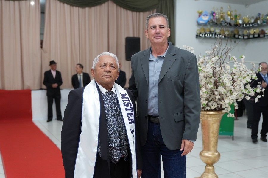 Noite de glamour e celebração consagra Miss e Mister Terceira Idade 2026 em Nova Andradina