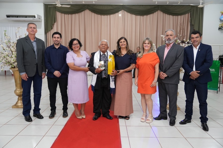 Noite de glamour e celebração consagra Miss e Mister Terceira Idade 2026 em Nova Andradina