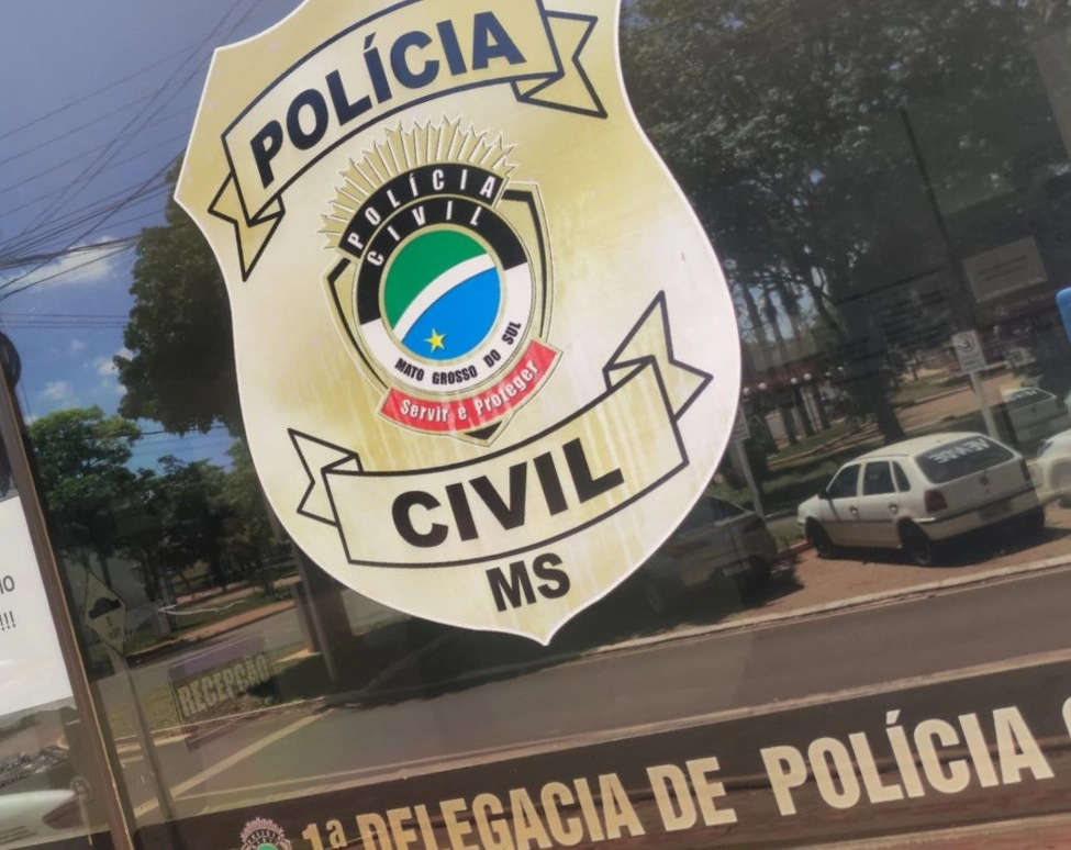 Cachorra morre após ser atacada por cães que estavam soltos na rua em Nova Andradina