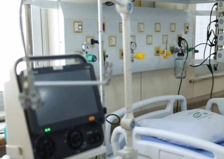Médicos apontam falhas nas UTIs públicas e defendem melhorias além da ampliação de leitos