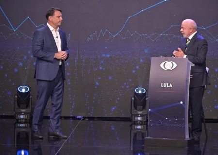 Lula e Flávio fazem primeiro debate das eleições na TV Band