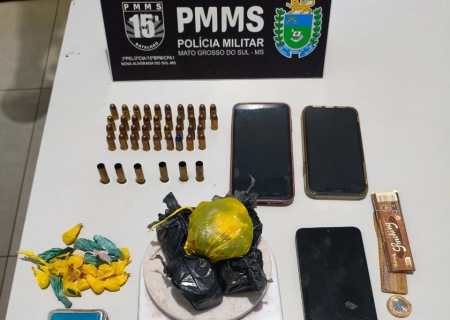 Polícia prende dois adultos e apreende adolescente com crack, munições e balanças em Nova Alvorada do Sul