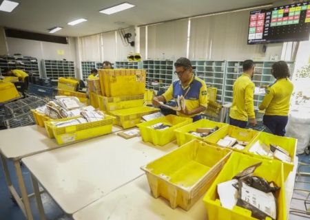AliExpress e Correios firmam acordo para acelerar entregas no Brasil
