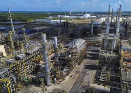 Brasil supera Arábia Saudita e se torna o segundo maior fornecedor de petróleo à China
