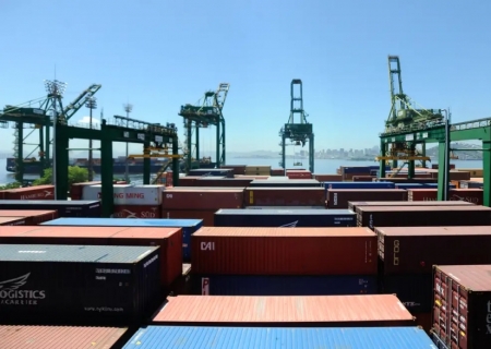 Balança comercial tem superávit de US$ 7,74 bilhões em setembro