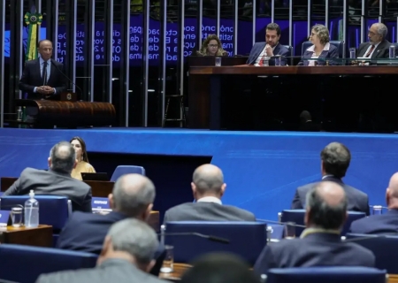 Fim da escala 6x1: Senado prevê votação de proposta que reduz jornada para 40 horas semanais