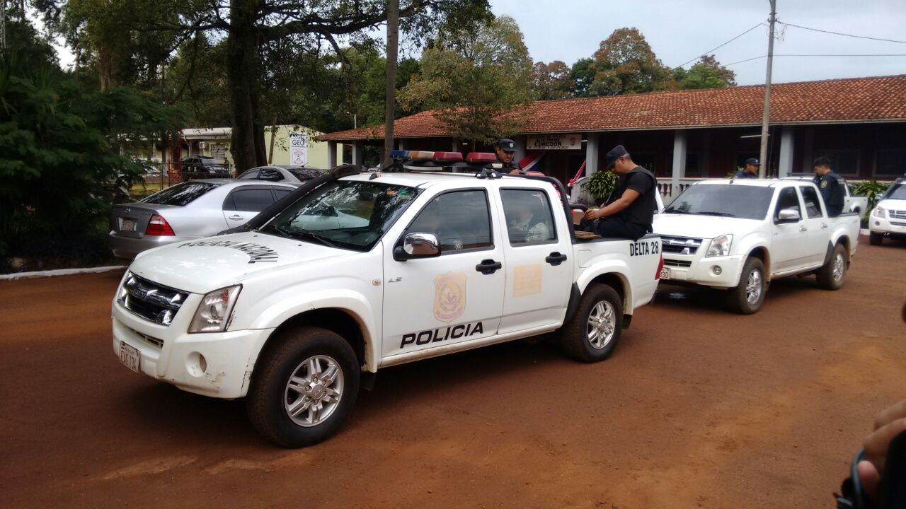 Ordem da justiça do país vizinho leva em conta mandado de prisão expedido contra a brasileira em novembro de 2016. Ela foi presa na terça (2) em Ciudad del Este – Foto: Márcio Falcão/Rede Massa