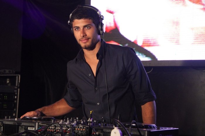 DJ Jesus Luz  - Foto: Divulga&ccedil;&atilde;o