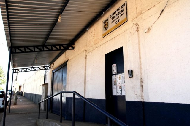 Centro de Triagem virou ponto de reuniões políticas - Foto: Saul Schramm