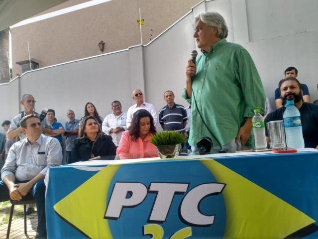 Senador cassado substitui Cezar Nicolatti (à esquerda) no projeto do PTC - Foto: Humberto Marques