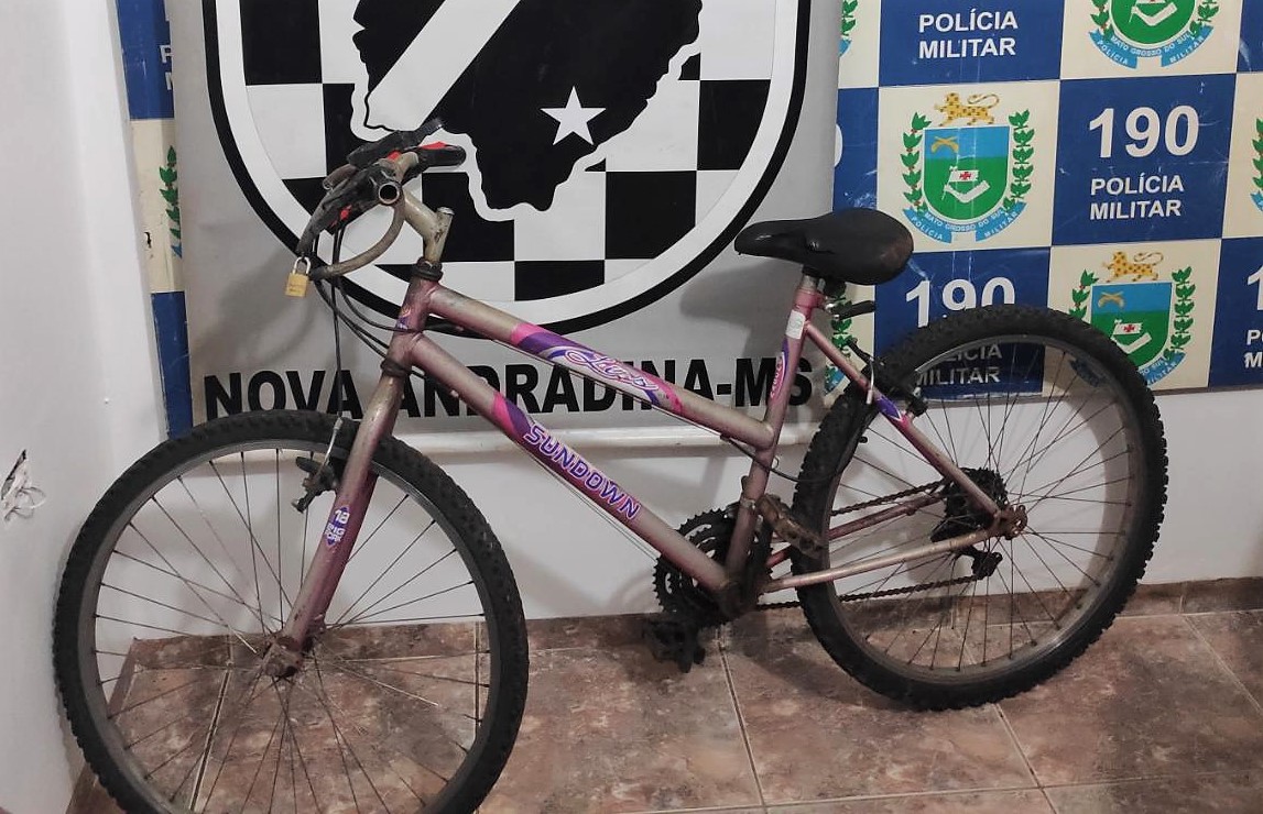 Bicicleta recuperada pela pol&iacute;cia - Foto: Pol&iacute;cia Militar/Divulga&ccedil;&atilde;o