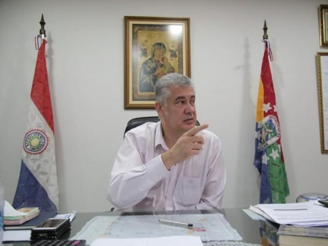 Prefeito Jos&eacute; Carlos Acevedo comanda cidade com 130 mil habitantes e or&ccedil;amento enxuto - Foto: Marcos Maluf