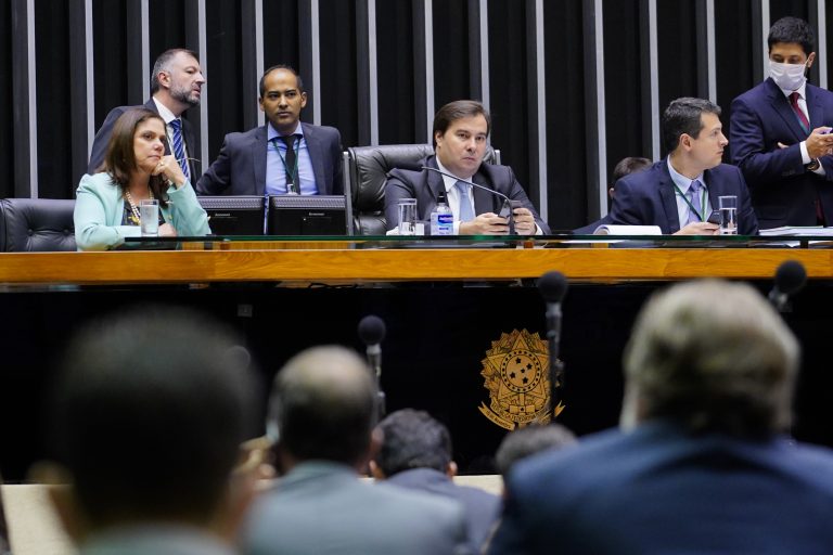 Projeto de decreto legislativo foi aprovado por acordo - Foto: Pablo Valadares/Câmara dos Deputados