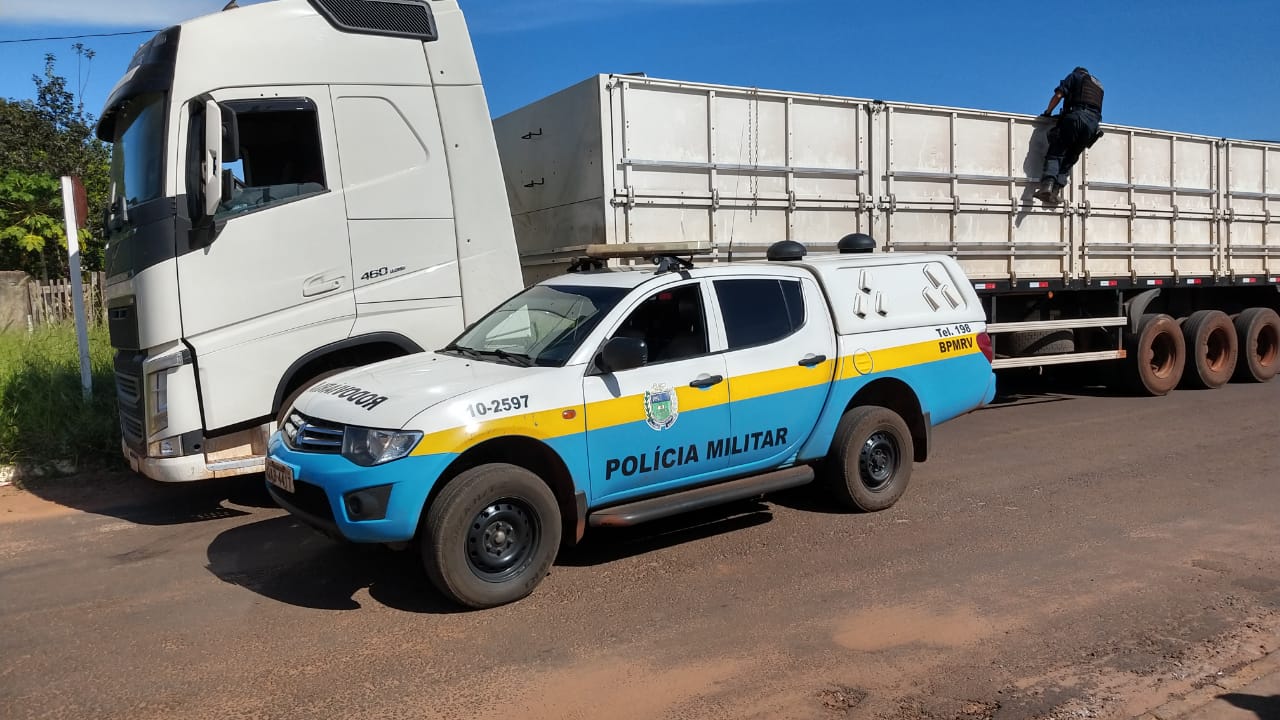 Motorista de Santa Catarina foi preso e autuado em flagrante - Foto: PMR/Divulga&ccedil;&atilde;o