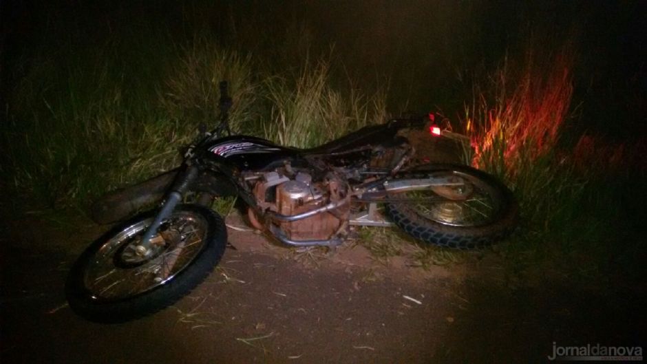 V&iacute;tima estava numa moto quando sofreu o acidente - Foto: Arquivo/&reg;Jornal da Nova