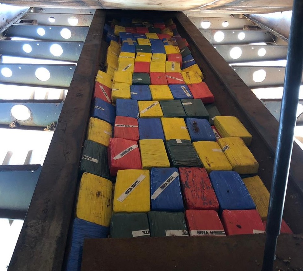 Traficantes que buscavam droga da Bol&iacute;via em avi&otilde;es e levavam at&eacute; portos com destino &agrave; Europa s&atilde;o alvos da PF em Mato Grosso - Foto: PF/Divulga&ccedil;&atilde;o
