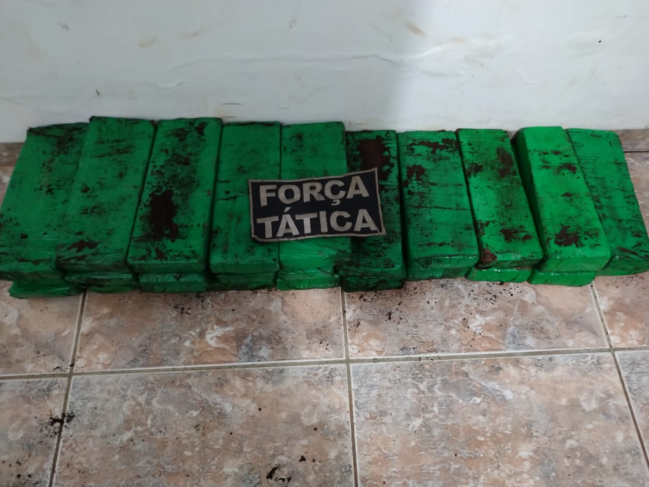 Entorpecente pesou quase 20 quilos - Foto: Jornal da Nova