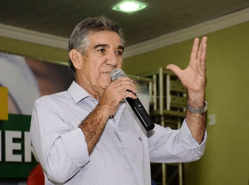 O ex-prefeito de Maracaju, Maur&iacute;lio Ferreira Azambuja - Foto: Arquivo/Prefeitura de Maracaju