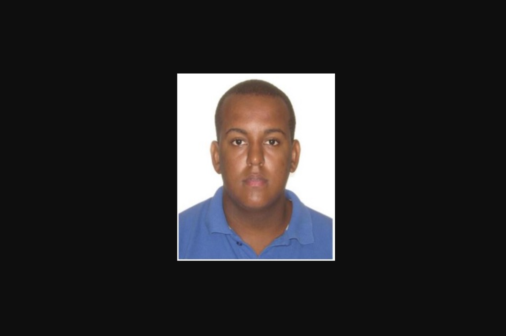 Vitor dos Santos Ribeiro, conhecido como Vit&atilde;o ou Tim Maia, est&aacute; sendo procurado pela Justi&ccedil;a - Foto: Pol&iacute;cia Civil/Divulga&ccedil;&atilde;o 