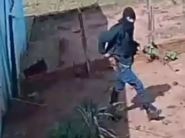 Um dos bandidos foi flagrado por câmeras de segurança - Foto: Divulgação