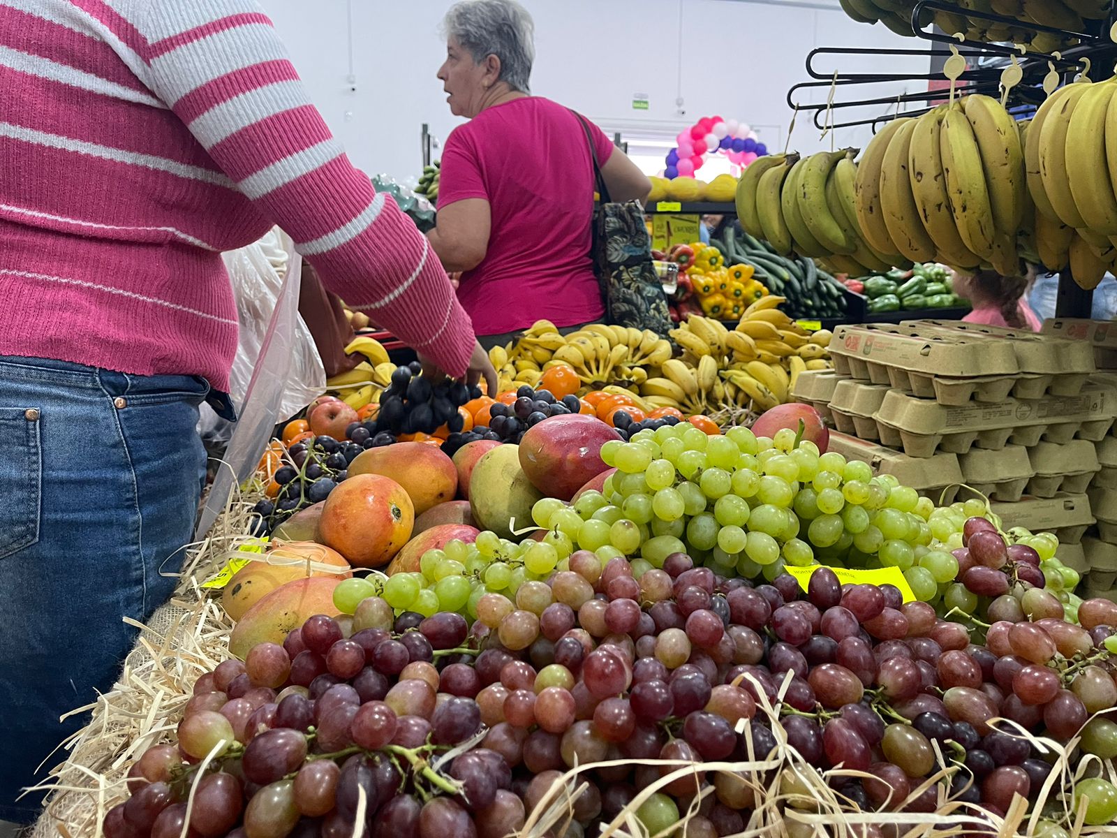 Alvorada Supermercado tem frutas, legumes e verduras fresquinhas todos os dias - Foto: Jornal da Nova