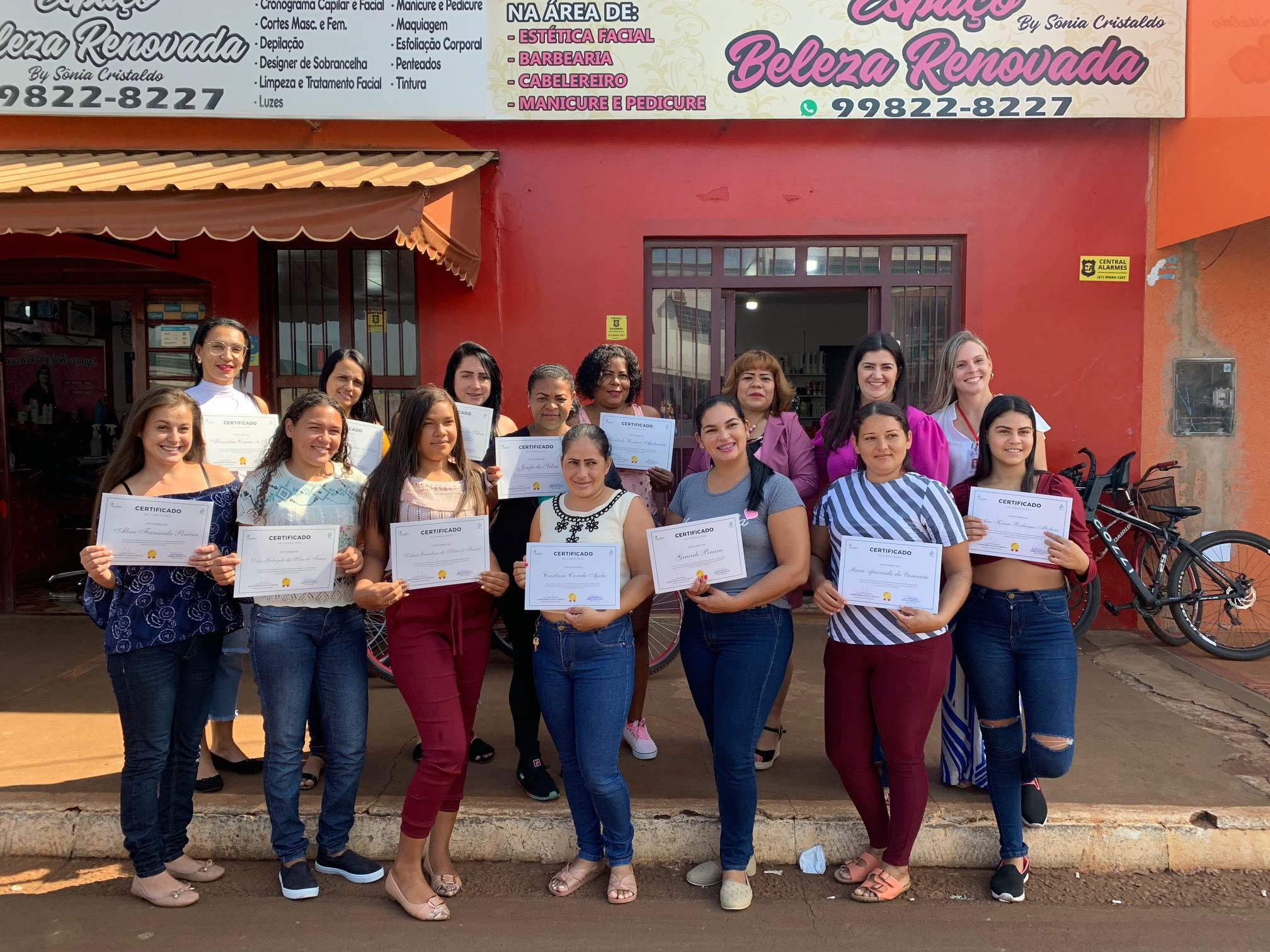 Turma Rio Brilhante - Manicure e Pedicure - Maio - Foto: Divulgação