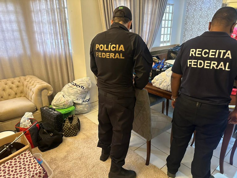 Operação Tiradentes cumpre mandados na manhã desta quinta-feira (8) em Campo Grande - Foto: Polícia Federal/Divulgação