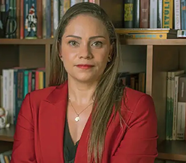 &ldquo;A cobertura da m&iacute;dia foi muito determinante para a Lava Jato ganhar essa for&ccedil;a como esc&acirc;ndalo pol&iacute;tico&rdquo;, diz a cientista pol&iacute;tica &Eacute;rica Anita Baptista  - Foto: &Eacute;rica Anita Baptista/Arquivo pessoal